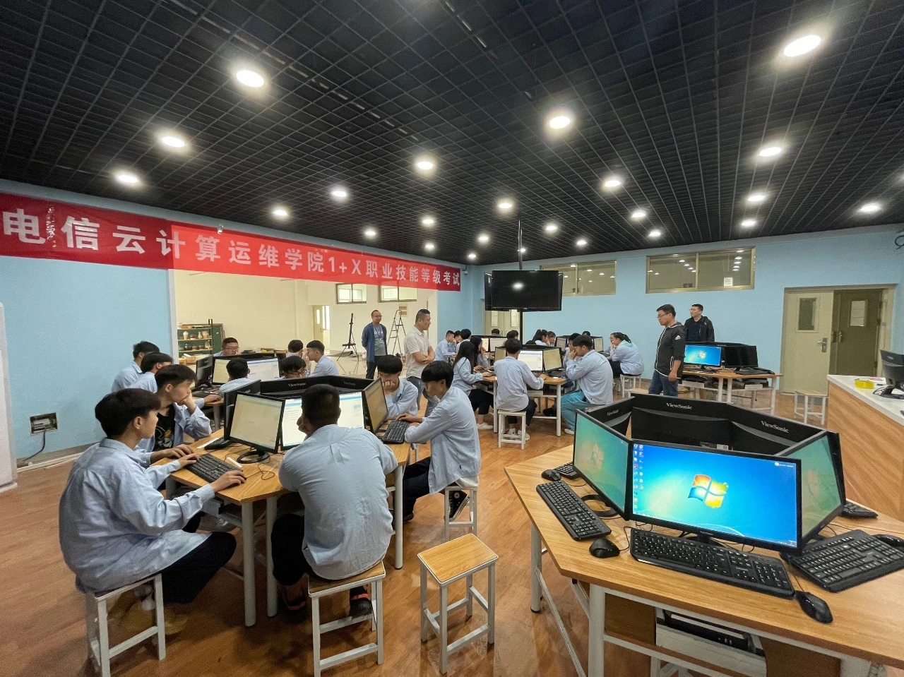 喜報(bào):我校獲評聯(lián)想1+X職業(yè)技能等級證書“先進(jìn)試點(diǎn)院校” ——深度推進(jìn)產(chǎn)教融合，用奮斗創(chuàng)造新成績